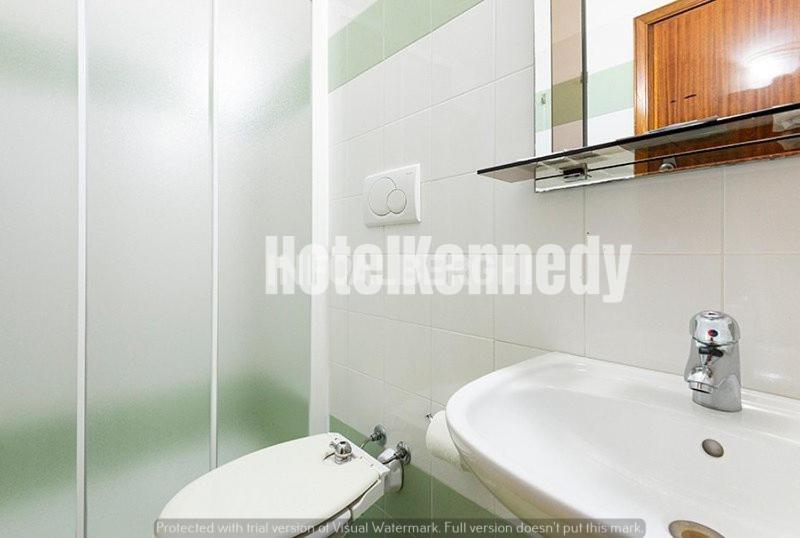 Hotel Kennedy Лідо-ді-Савіо Екстер'єр фото