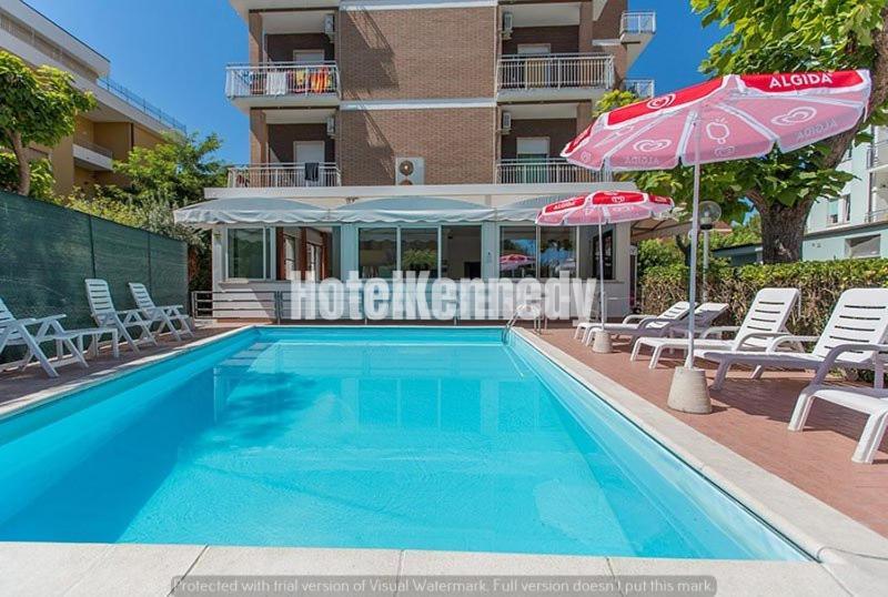 Hotel Kennedy Лідо-ді-Савіо Екстер'єр фото